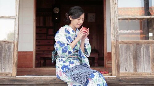 Moemi Katayama 367