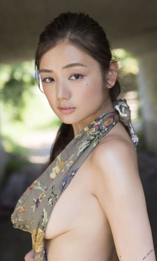 Moemi Katayama 115