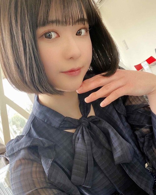 Minami Yamada 910