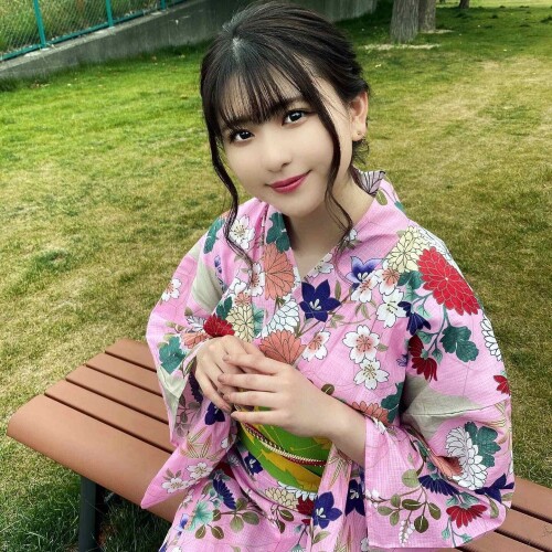 Minami Yamada 979