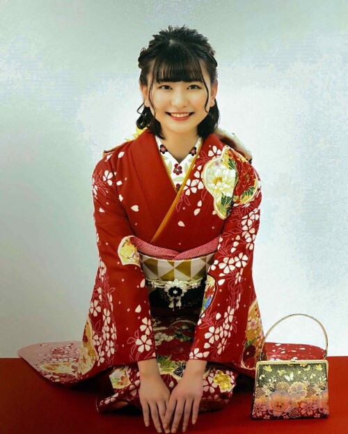 Minami Yamada 1016