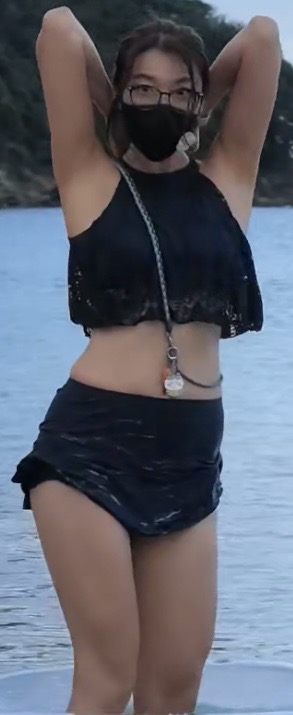 wTCqb3.jpg