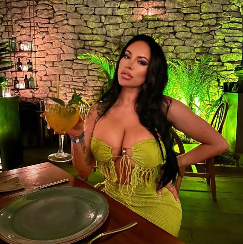 wWEQw9.jpg