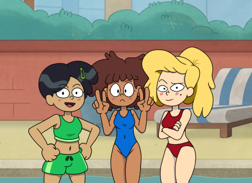 three best friends pool 01