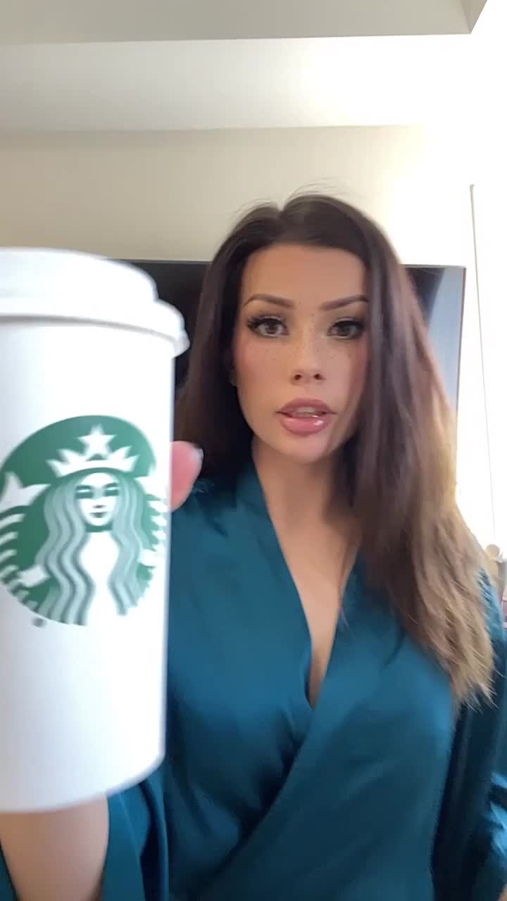 zBKWcc.mp4