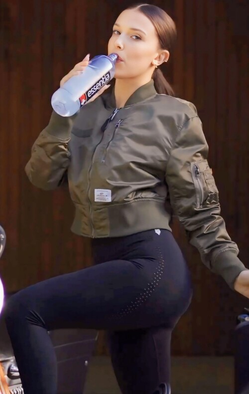 zDwqQx.jpeg
